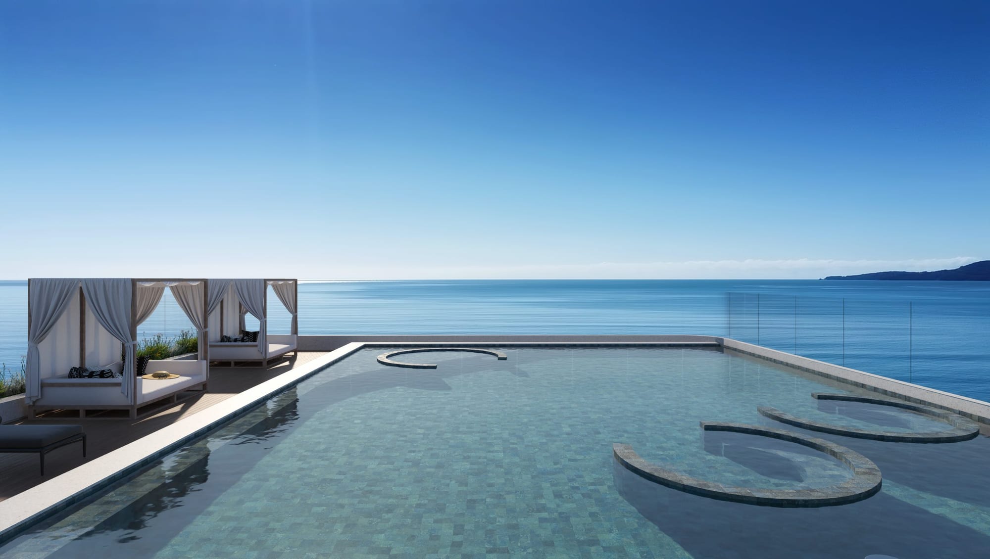 Piscina do Legend Vila Rica com vista panorâmica para o mar